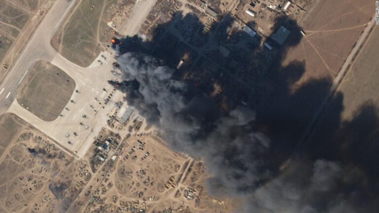 New satellite image shows the destruction of Russia’s equipment at an airport in Kherson