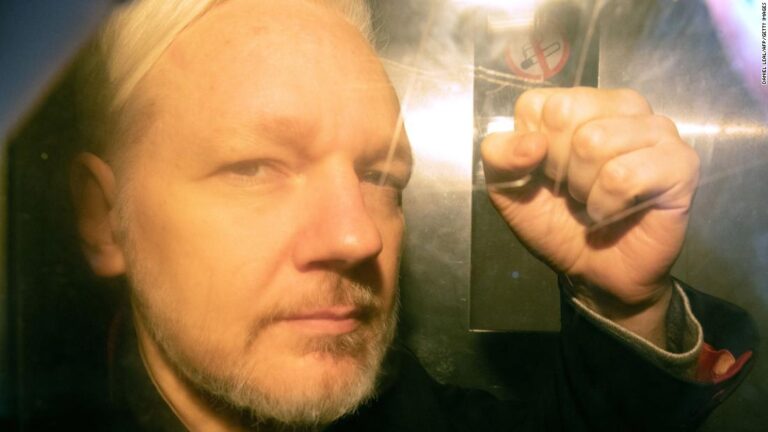 Wikileaks founder Julian Assange set to marry in UK prison
