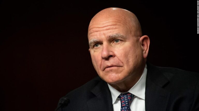 Ex-Trump official praises Biden for uniting the West against Putin