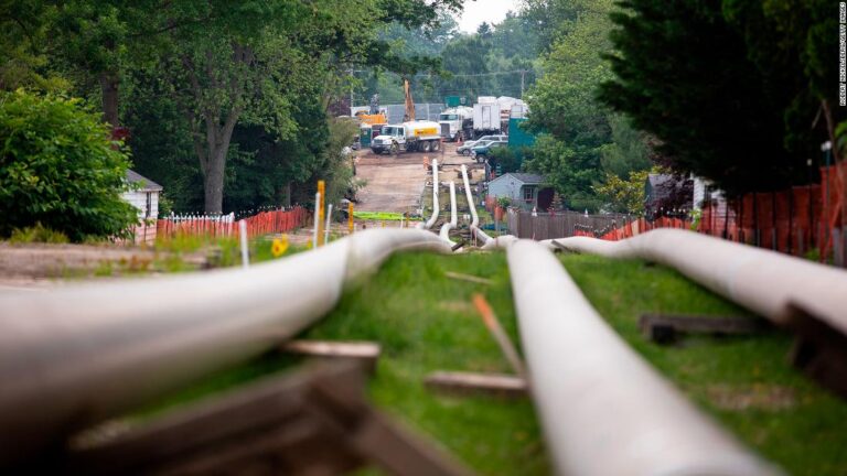 US and EU announce task force on reducing dependence on Russian oil and gas