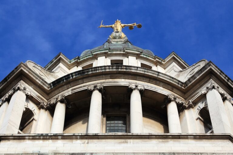 London court orders Lebanese banks to pay $4m to locked-out depositor