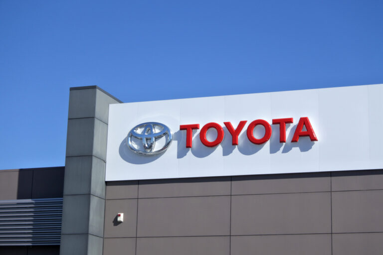 Japan’s Toyota suspends operations at Russia plant