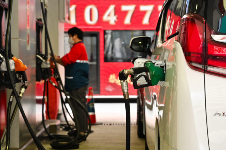 Oil price surges to highest in 14 years