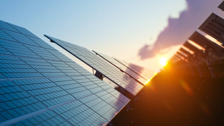 Solar costs jumped in 2021 amid supply chain constraints, report shows