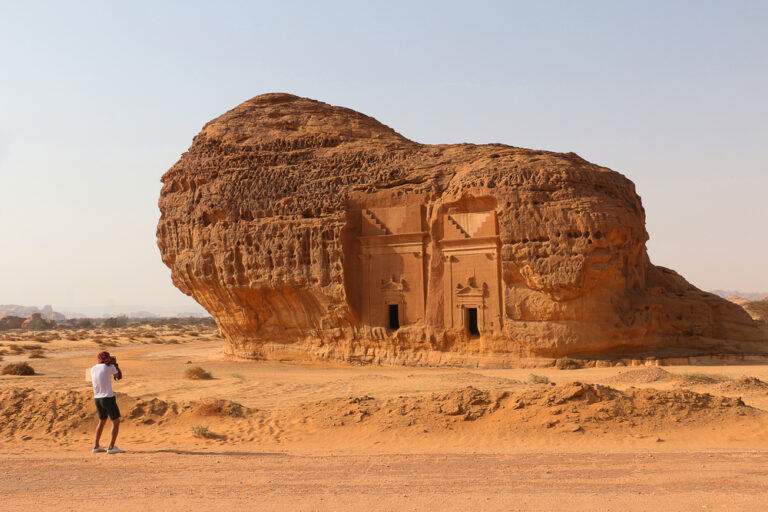 Saudi Sustainable Tourism Global Center appoints 8 international experts as envoys
