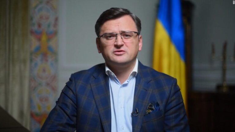 Amanpour asks top Ukrainian official about strike in Russia. See his answer