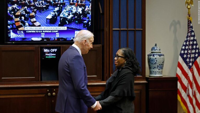 A week of history and rabid partisanship encapsulates an extreme Washington age