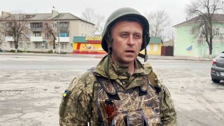 ‘They’re coming and coming and coming’: Hear from Ukrainian soldiers on front line
