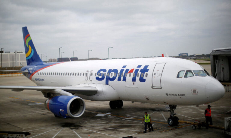 Airlines predict higher fares after energy price spike