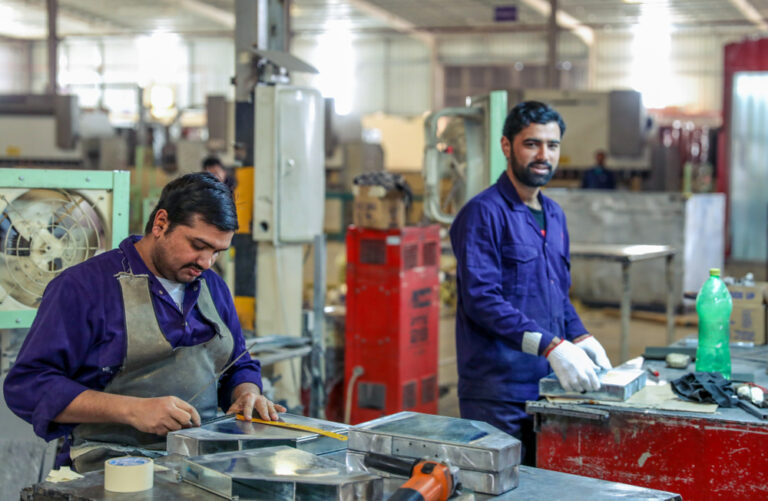 Saudi partners with WEF to launch new strategy to boost industrial sector