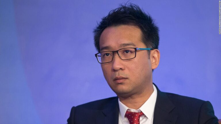 China market analyst quits after his social media accounts were frozen