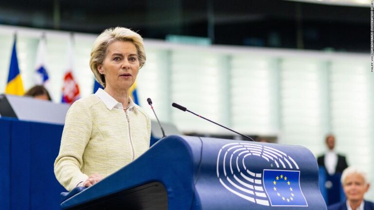 EU turns up the pressure on Moscow over Ukraine