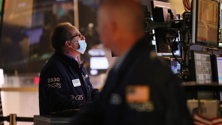 Dow plunges 1,000 points, wiping out Wednesday’s surge
