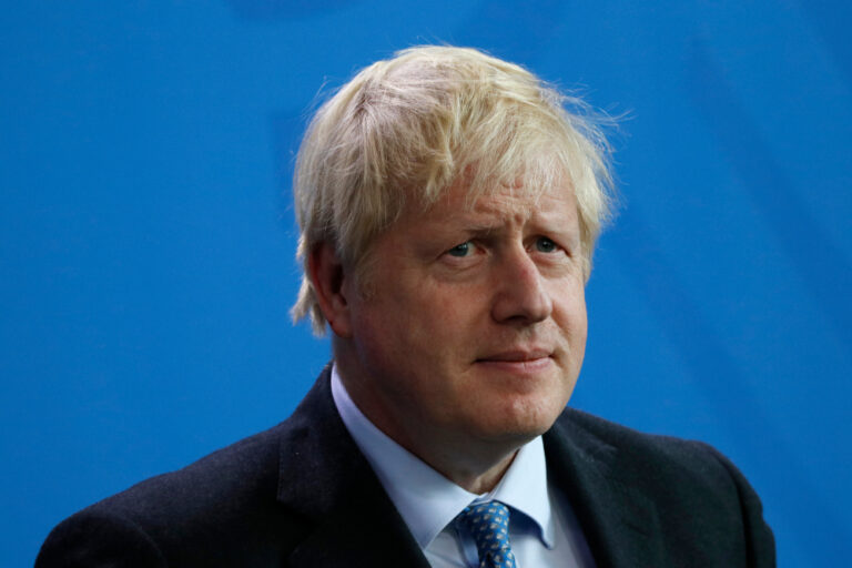 UK’s Johnson joins final push to convince Arm to list in London: FT