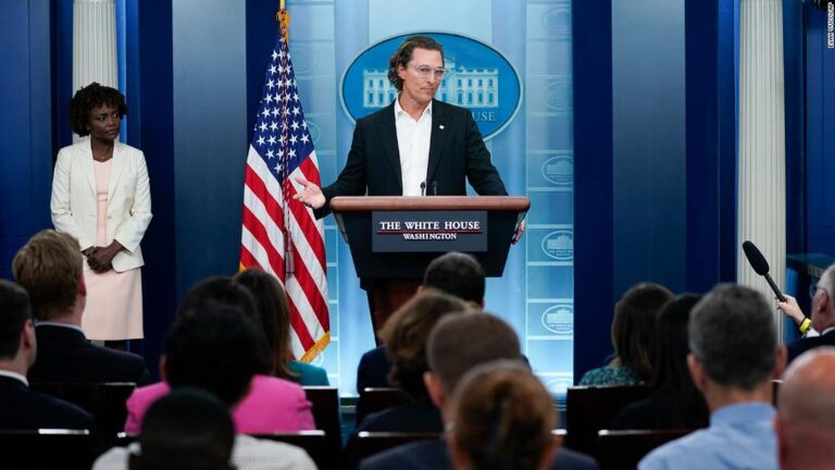 Matthew McConaughey makes emotional plea for gun control at White House