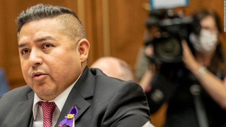 Uvalde pediatrician to US Congress: I do my job. Please do yours