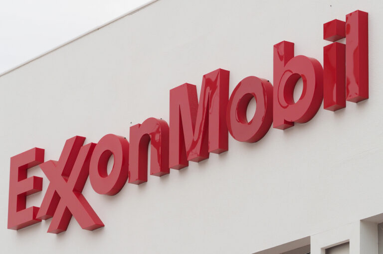 Exxon, Total likely to win stakes in multi-billion dollar Qatari project: Bloomberg