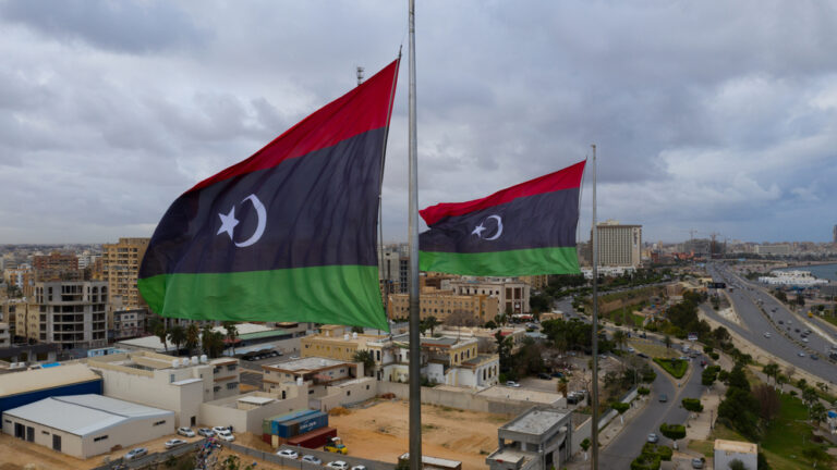 Libyan oil output drops on new shutdowns and violence