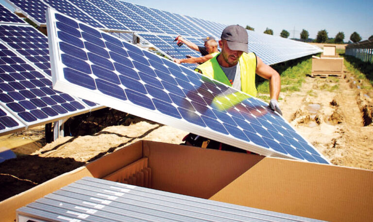 Lebanon turns to solar power as energy crisis deepens