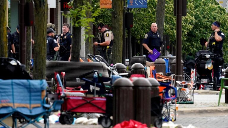 Manhunt underway for gunman after mass shooting at July 4th parade kills 6, injures dozens in Highland Park, Illinois