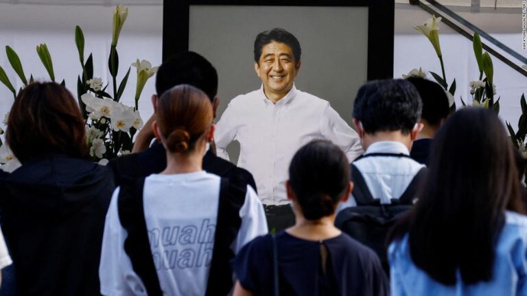 In photos: Shock and grief as world reacts to Abe shooting