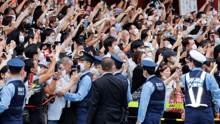 Crowds gather in Tokyo to say final farewell to late former Prime Minister Shinzo Abe