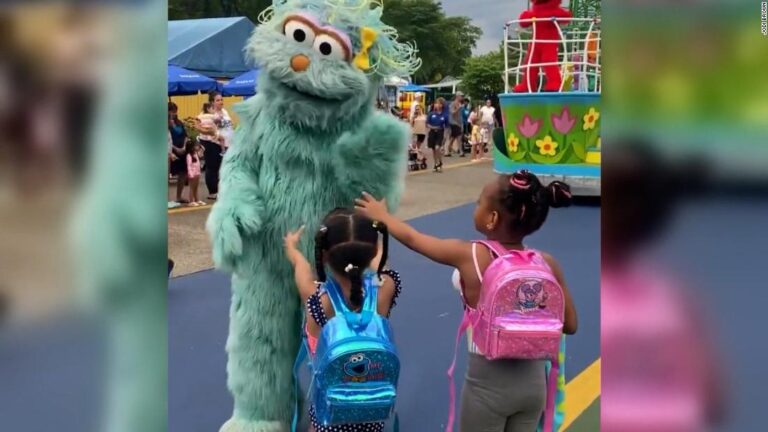 ‘Disgusting and unbelievable’: Mom who says daughter and niece were ignored by Sesame Place character speaks out