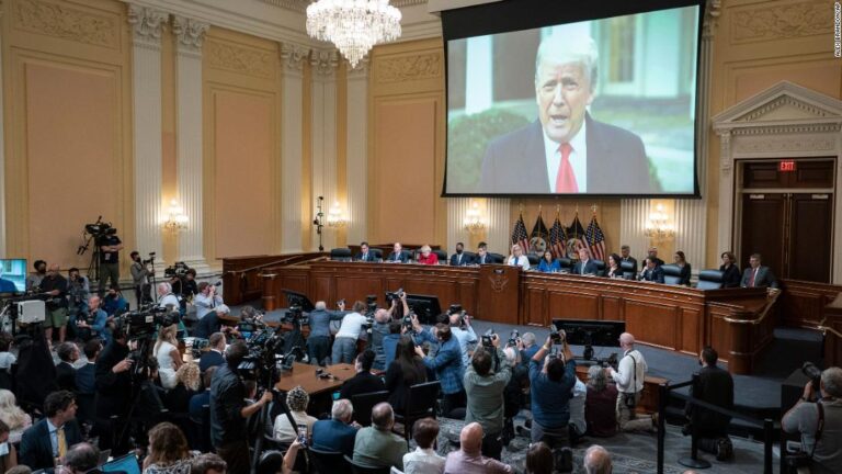 Timeline: How missing Secret Service text messages became a political scandal