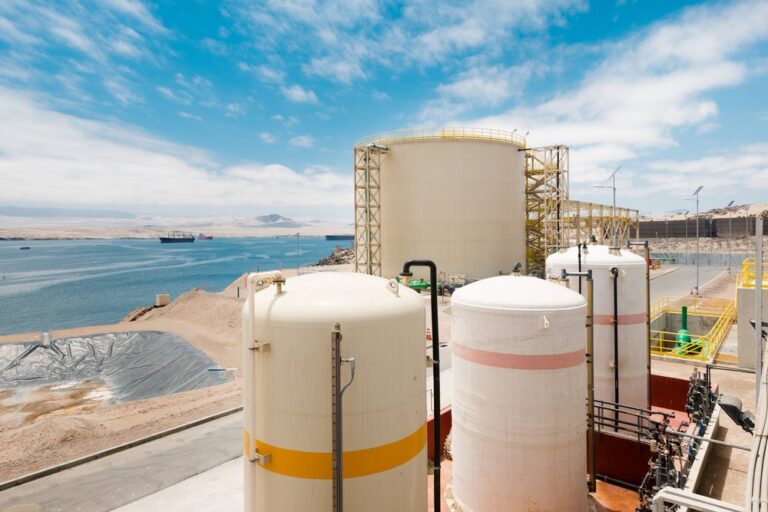 Saudi Arabia to grant industrial licenses to water production plants