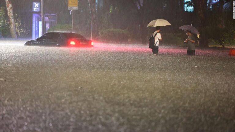 Record rainfall kills at least 9 in Seoul as water floods buildings, submerges cars