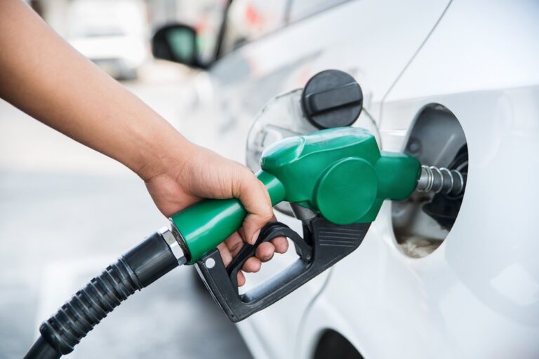 Oil demand rises as gas prices surge: IEA