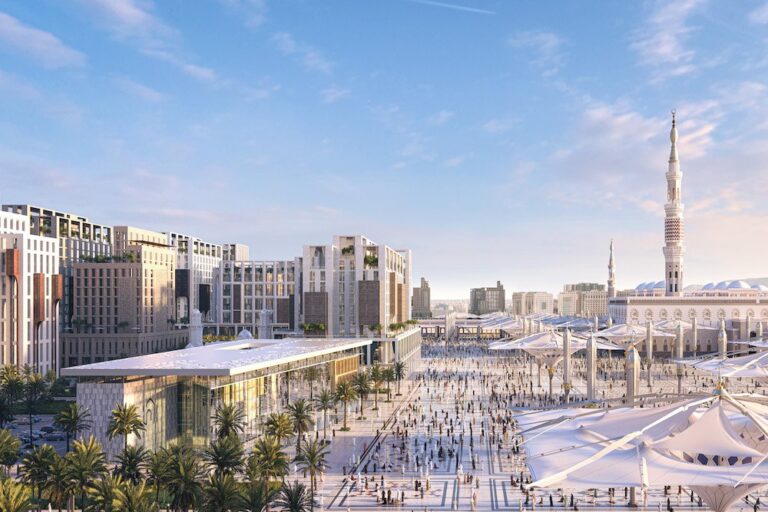 Saudi crown prince launches Rua Al-Madinah project near Prophet’s Mosque