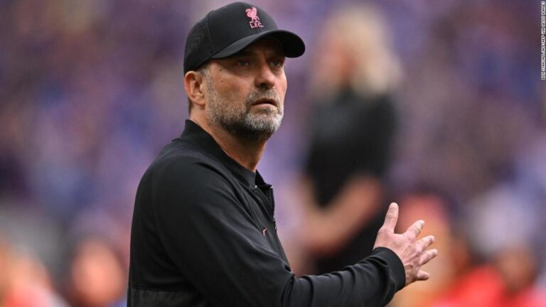 Why are some people fearing Liverpool fans might boo minute’s silence for Queen Elizabeth?