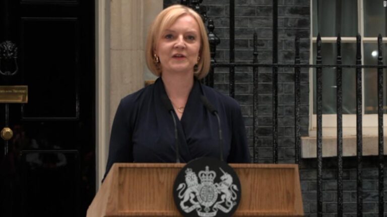 Watch the moment Liz Truss enters Downing Street as PM