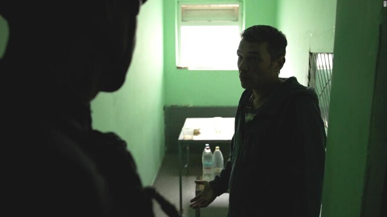 Russians leave behind odd message after abandoning Ukraine prison building