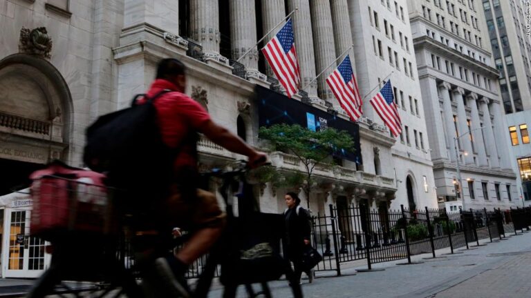 Stocks plunge as recession fears mount