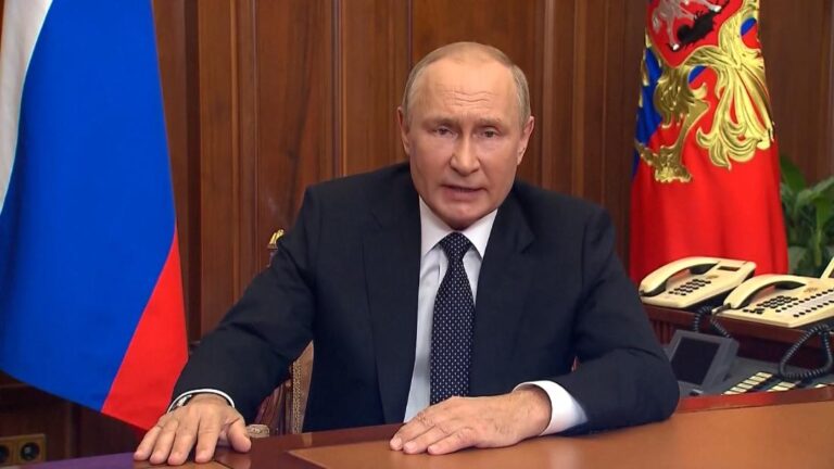 Video: Putin’s threats and military escalation explained