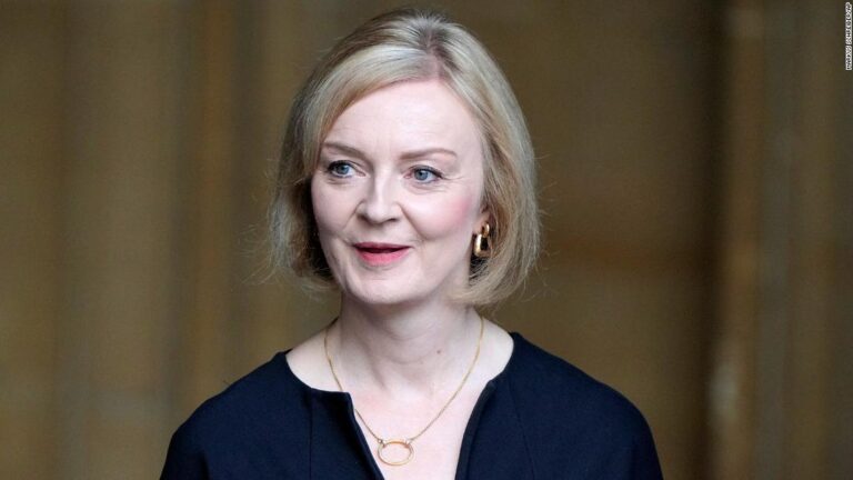 Russian military escalation and ‘bogus threats’ show Putin has been ‘outsmarted’ by Ukraine, says UK PM