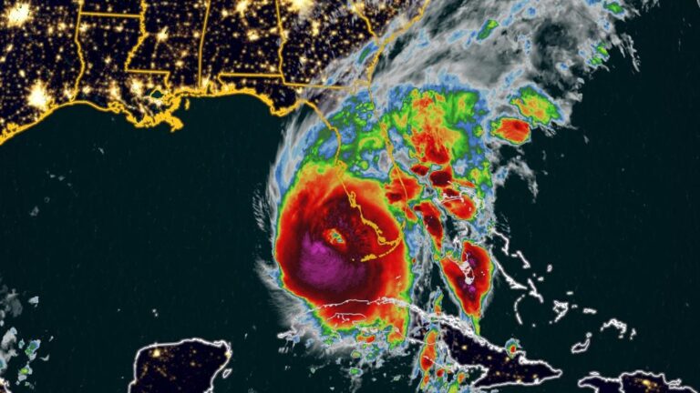 Hurricane Ian approaching Florida landfall