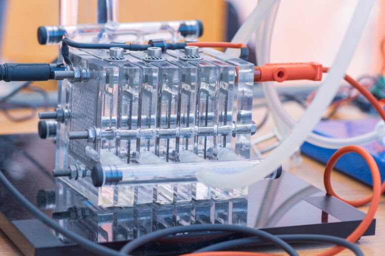 Advent Technologies signs fuel cell distribution agreement with Saudi-based Hydrogen Systems