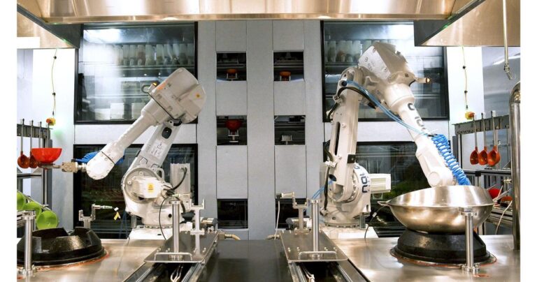 Saudi Excellence Co joins with US firm to set up the first AI-based robotic Cloud Kitchen in the Kingdom