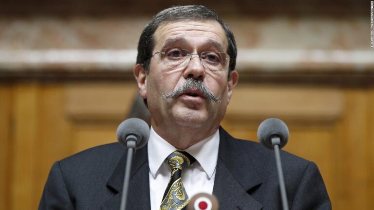 Trio of experimental physicists win Nobel Prize for physics