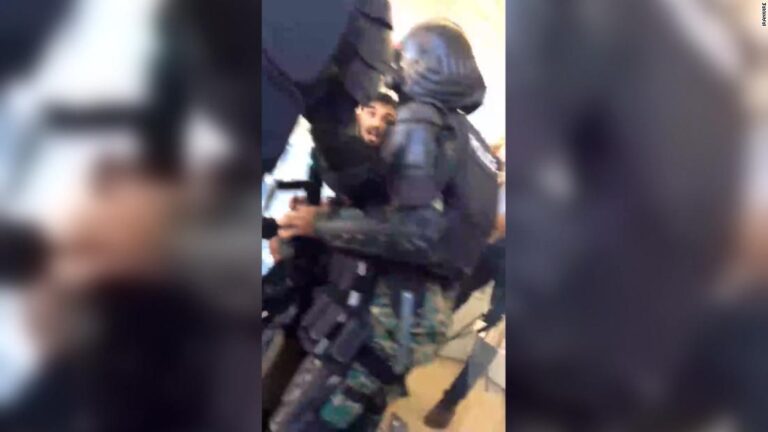 Video: Police forcefully drag man and pregnant wife despite pleas