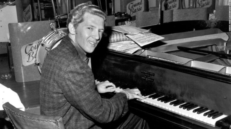 Jerry Lee Lewis, rock ‘n’ roll pioneer who sang ‘Great Balls of Fire,’ dies at 87 