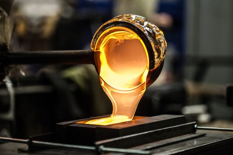Saudi glass maker Raoom buys new line from German Benteler for $1.9m