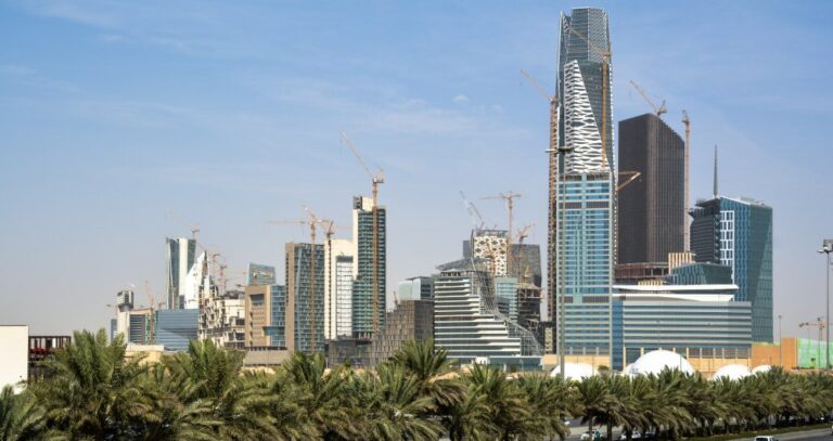 Saudi finance companies witness sharpest q/q drop in net income since 2018