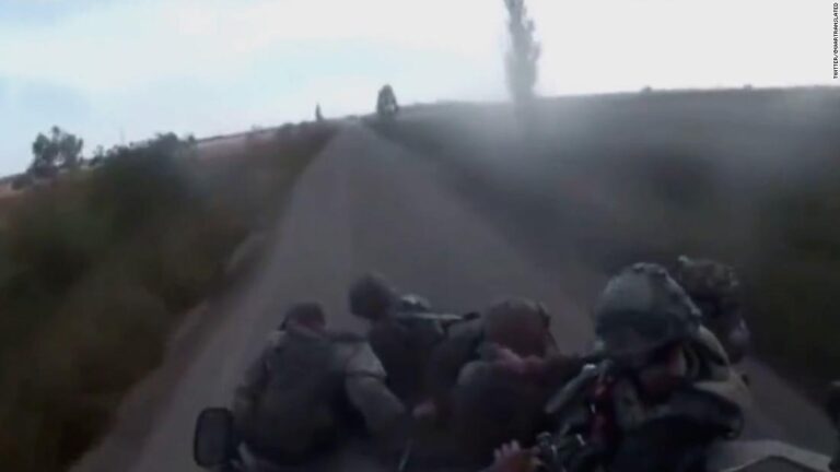 Striking video appears to show Russian soldiers under attack