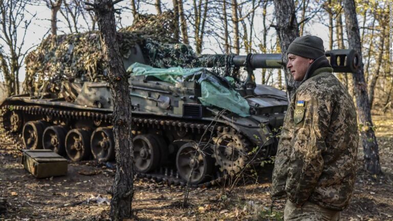 Fighting intensifies near Kherson as Russian forces dig in and tell civilians to leave