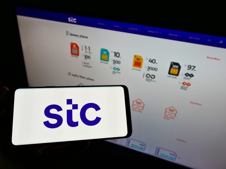 stc signs binding offer with solutions to sell 49% stake in Contact Center Co.